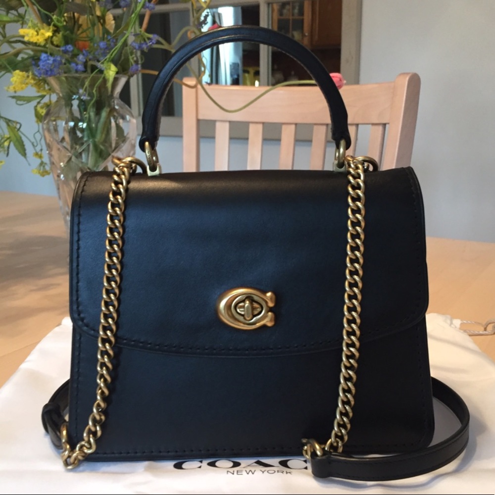 SOLD 🖤 Coach Parker Top Handle 🖤